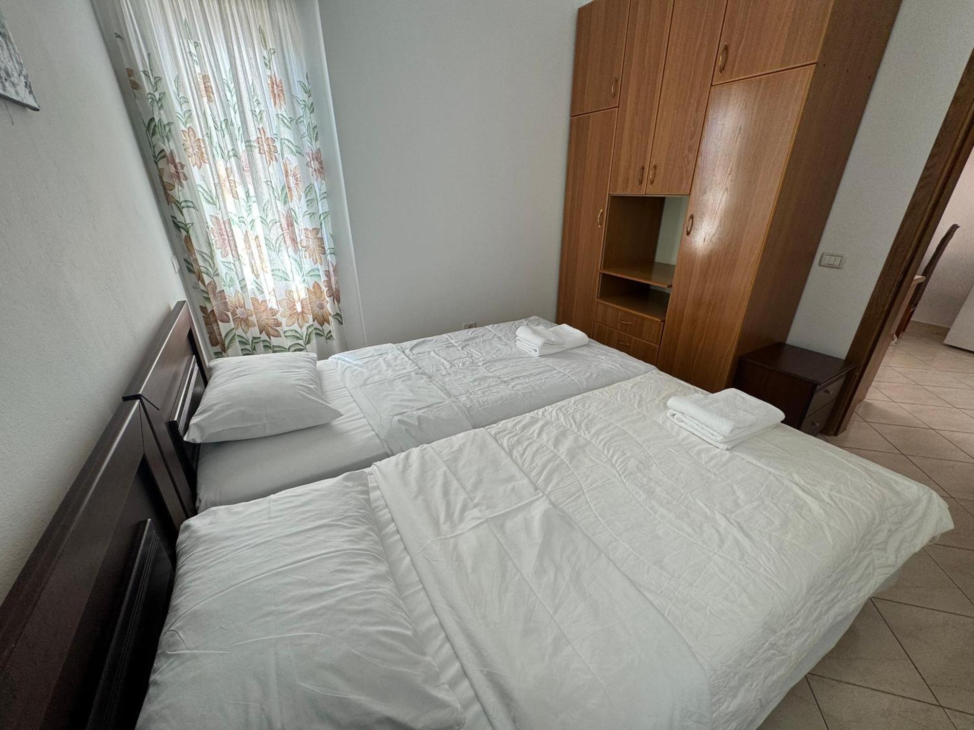 Comfort Apartments Promenade Saranda Kültér fotó