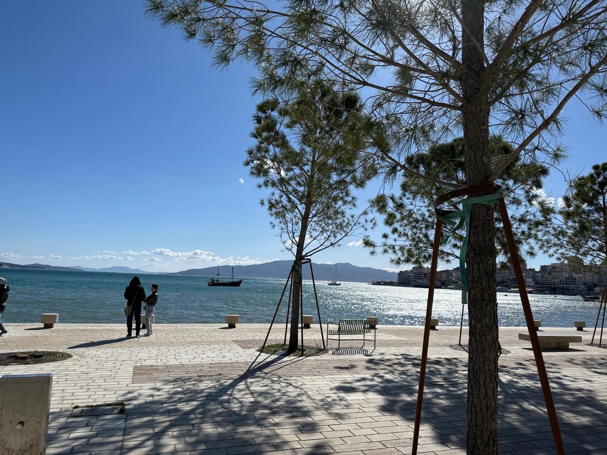 Comfort Apartments Promenade Saranda Kültér fotó