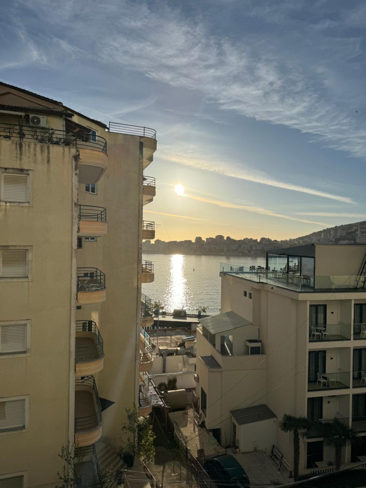 Comfort Apartments Promenade Saranda Kültér fotó