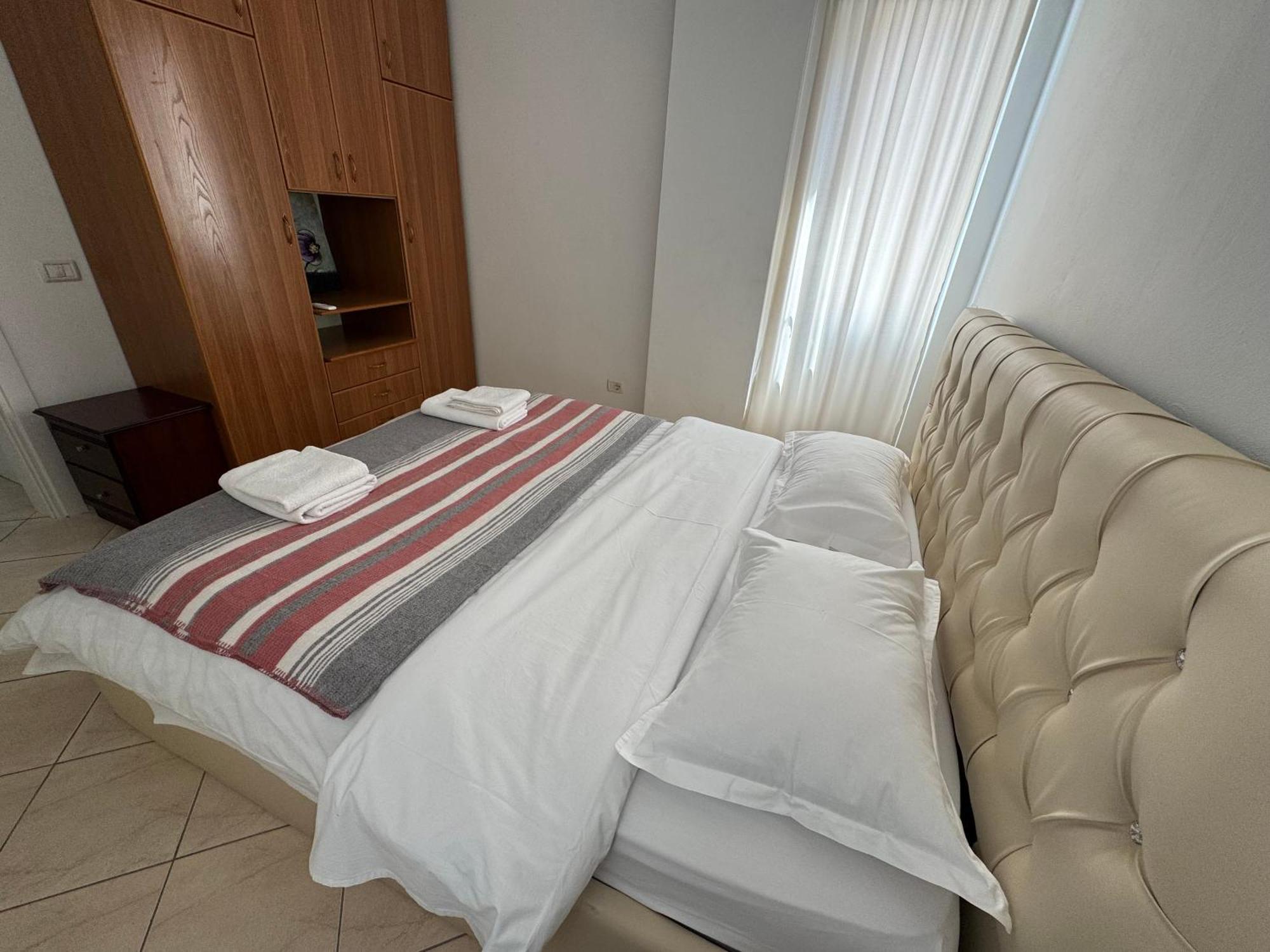 Comfort Apartments Promenade Saranda Kültér fotó