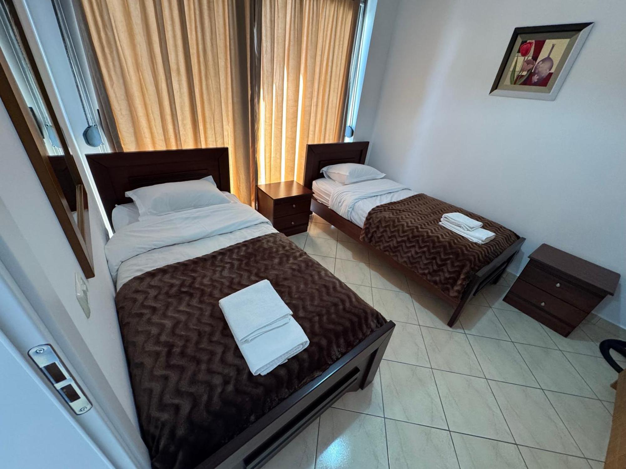 Comfort Apartments Promenade Saranda Kültér fotó